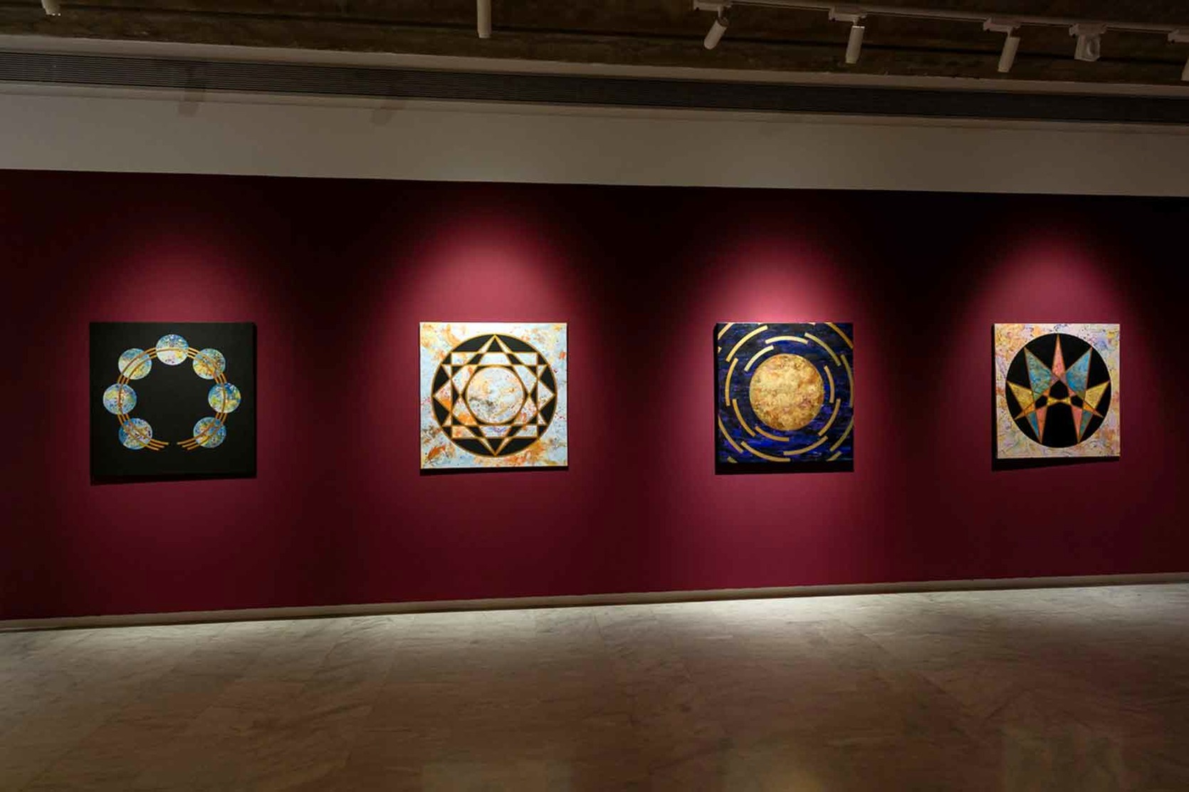 Exposicion Sacred Place de Alfonso Crujera