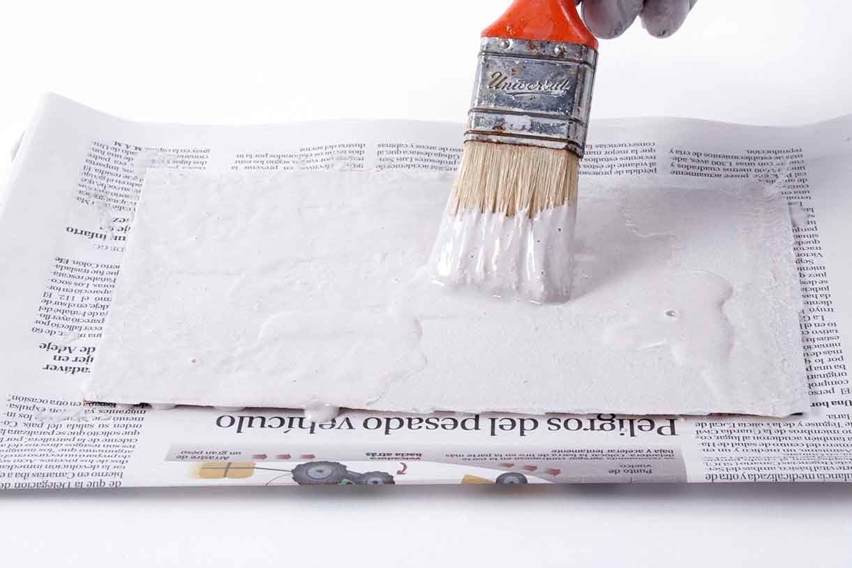 193-Covering-with-resin-the-fibreglass-mesh-copia